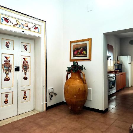 Appartamento Palazzo Antonelli Monopoli Kültér fotó